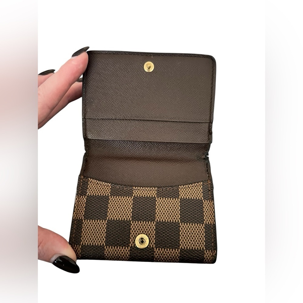 LOUIS VUITTON Damier Ebene Ludlow Wallet - Picture 9 of 13